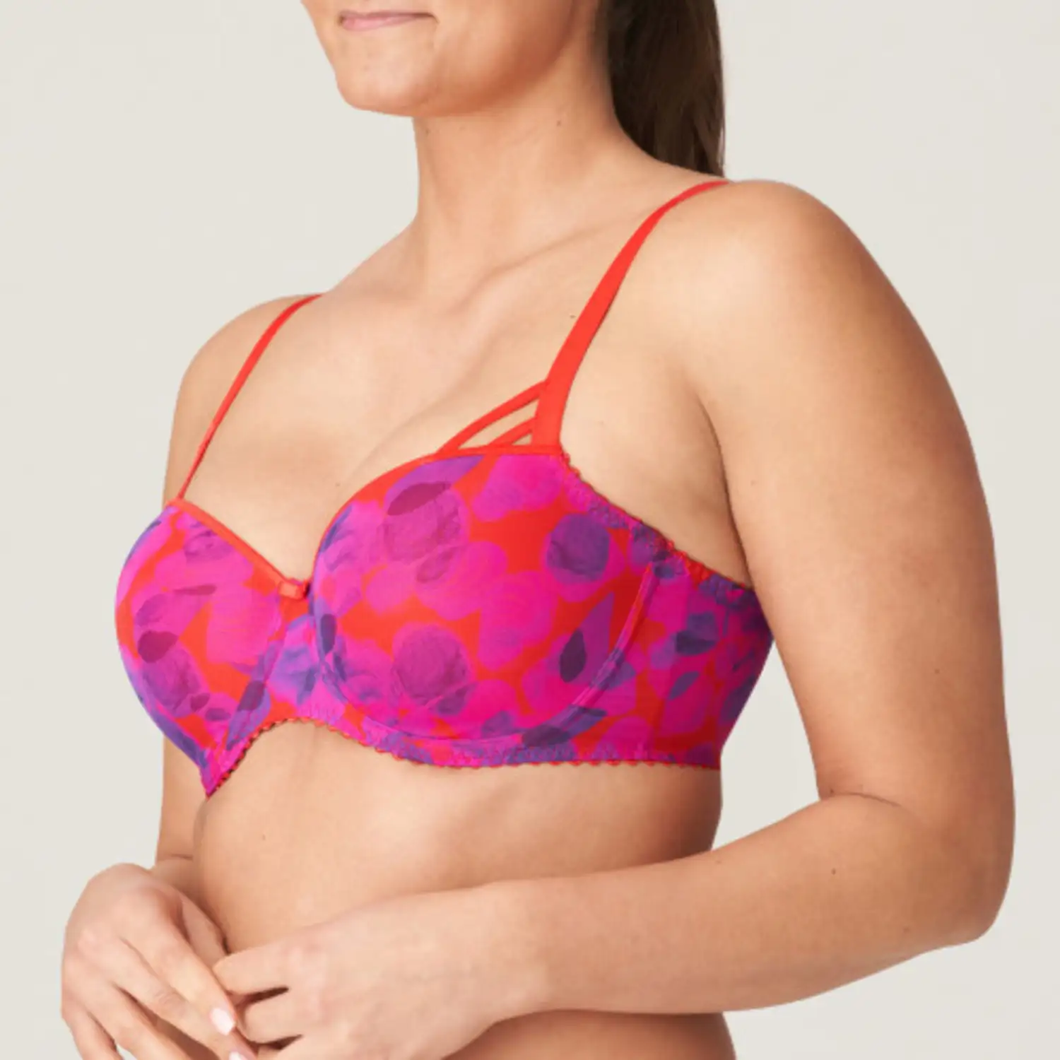 eservices_primadonna_twist-lingerie-balcony_bra-lenox_hill-0242272-red-2_3573470_big_image.jpeg