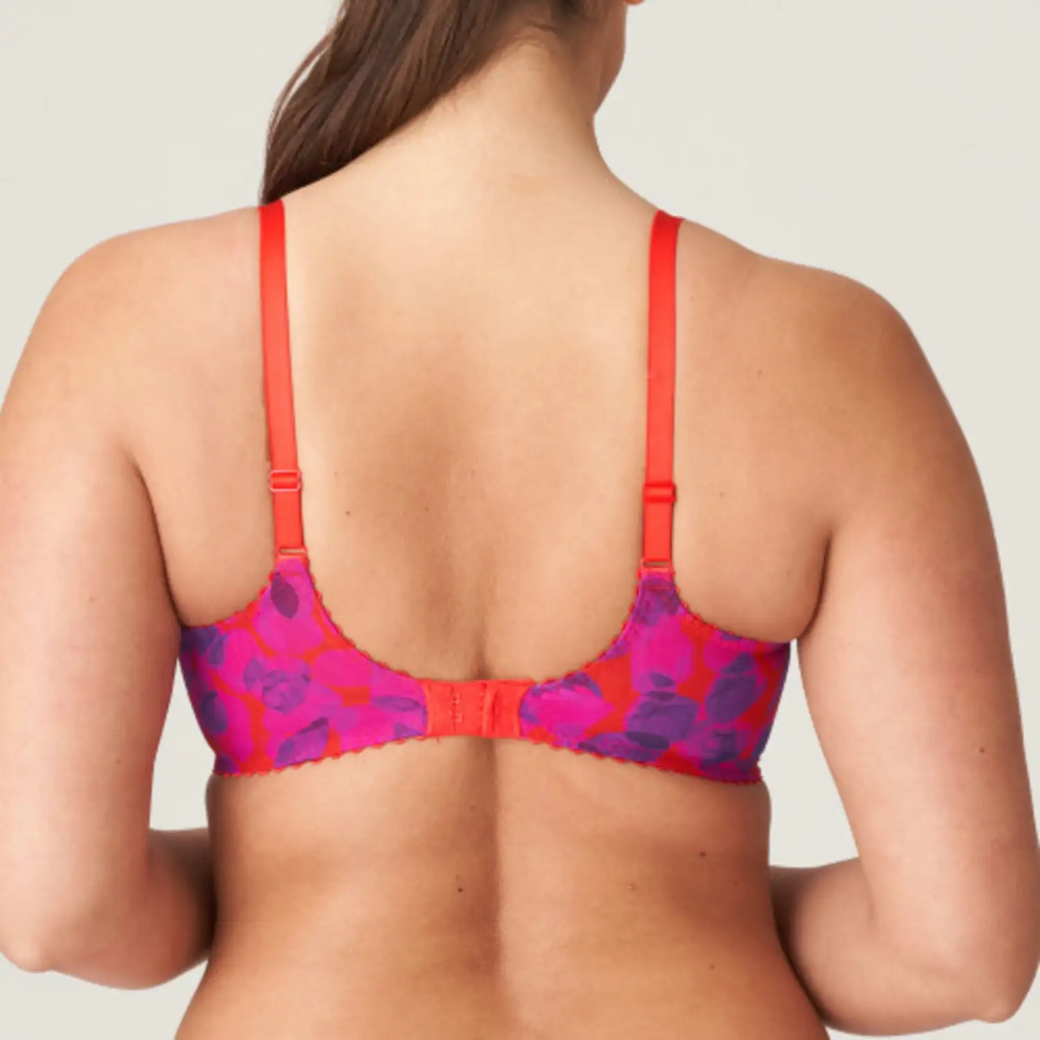 eservices_primadonna_twist-lingerie-balcony_bra-lenox_hill-0242272-red-3_3573471_big_image.jpeg