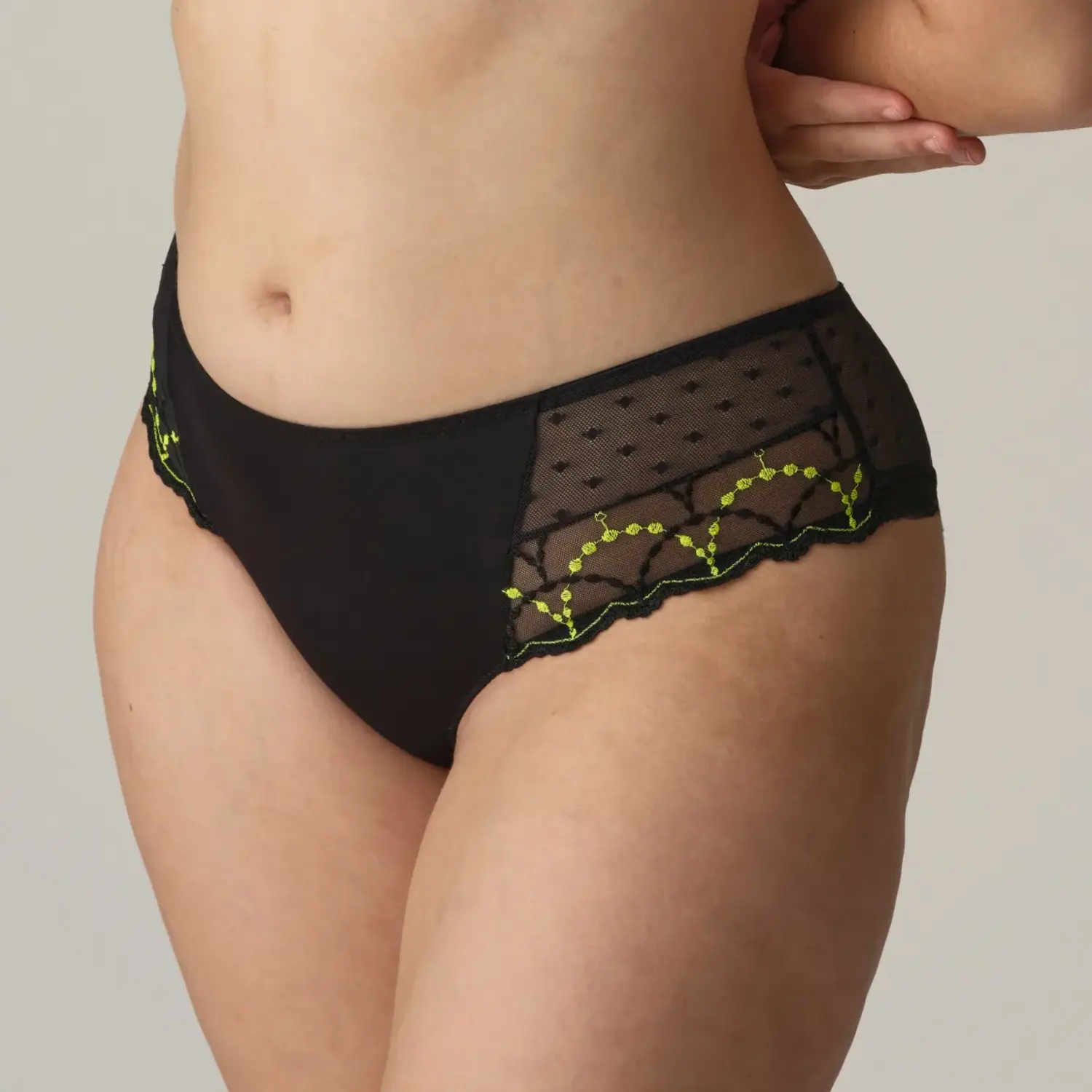 eservices_primadonna_twist-lingerie-hotpants-tepito-0542412-black-2_3585549_big_image.webp