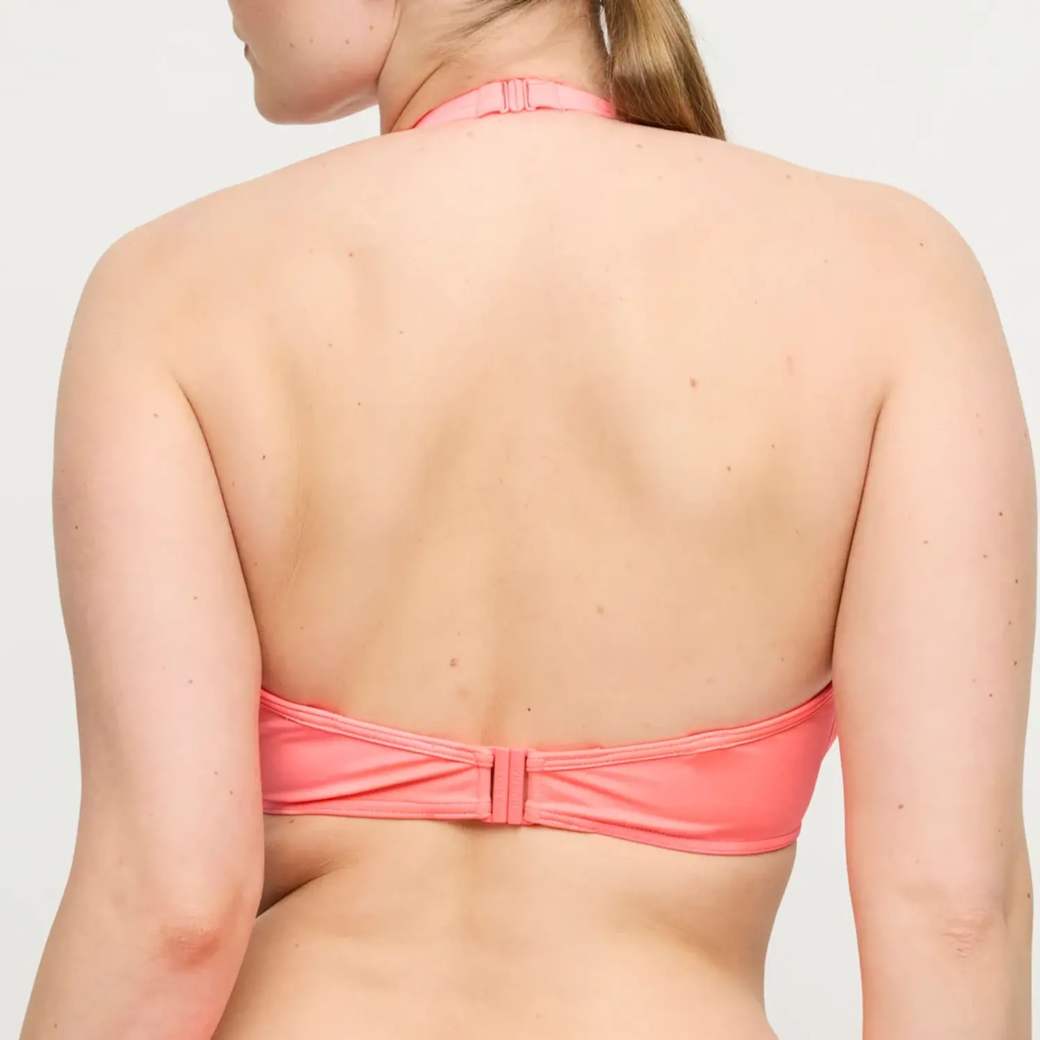 ter_mull_ondermode_4014316-nef_primadonna_swim-preshaped_bikini_top-rivas-roze_halter_achter_big_image.webp