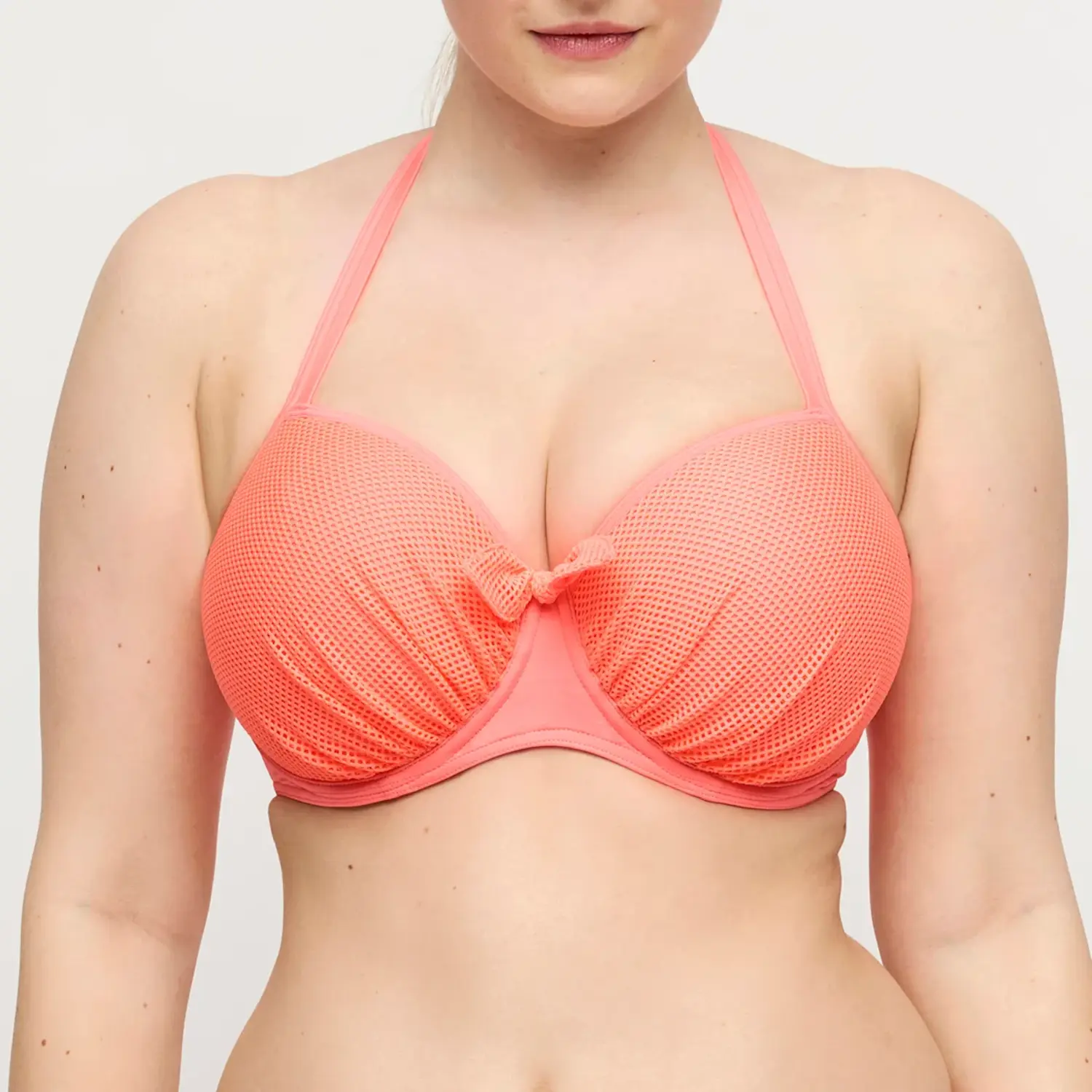 ter_mull_ondermode_4014316-nef_primadonna_swim-preshaped_bikini_top-rivas-roze_halter_voor_big_image.webp